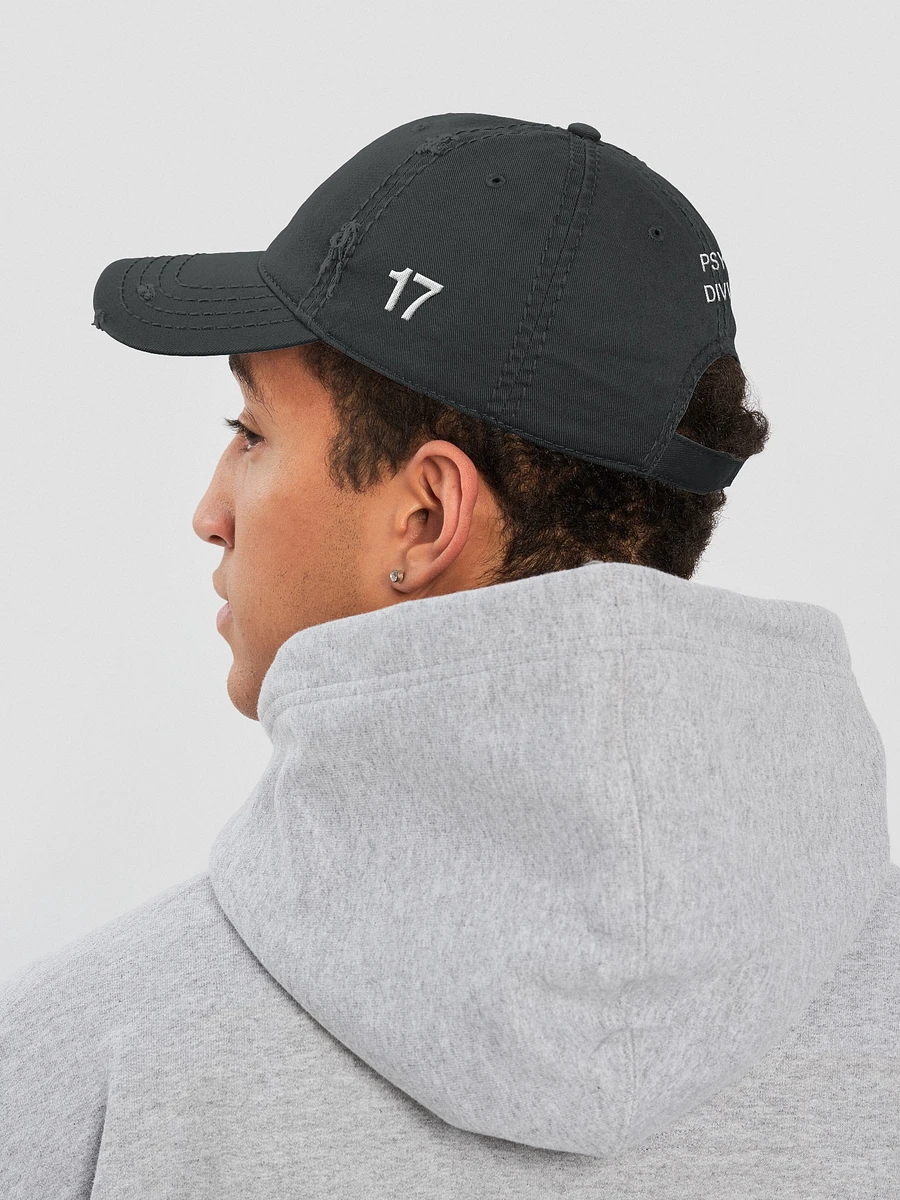 GHOST IN THE MACHINE DISTRESSED HAT | Q
