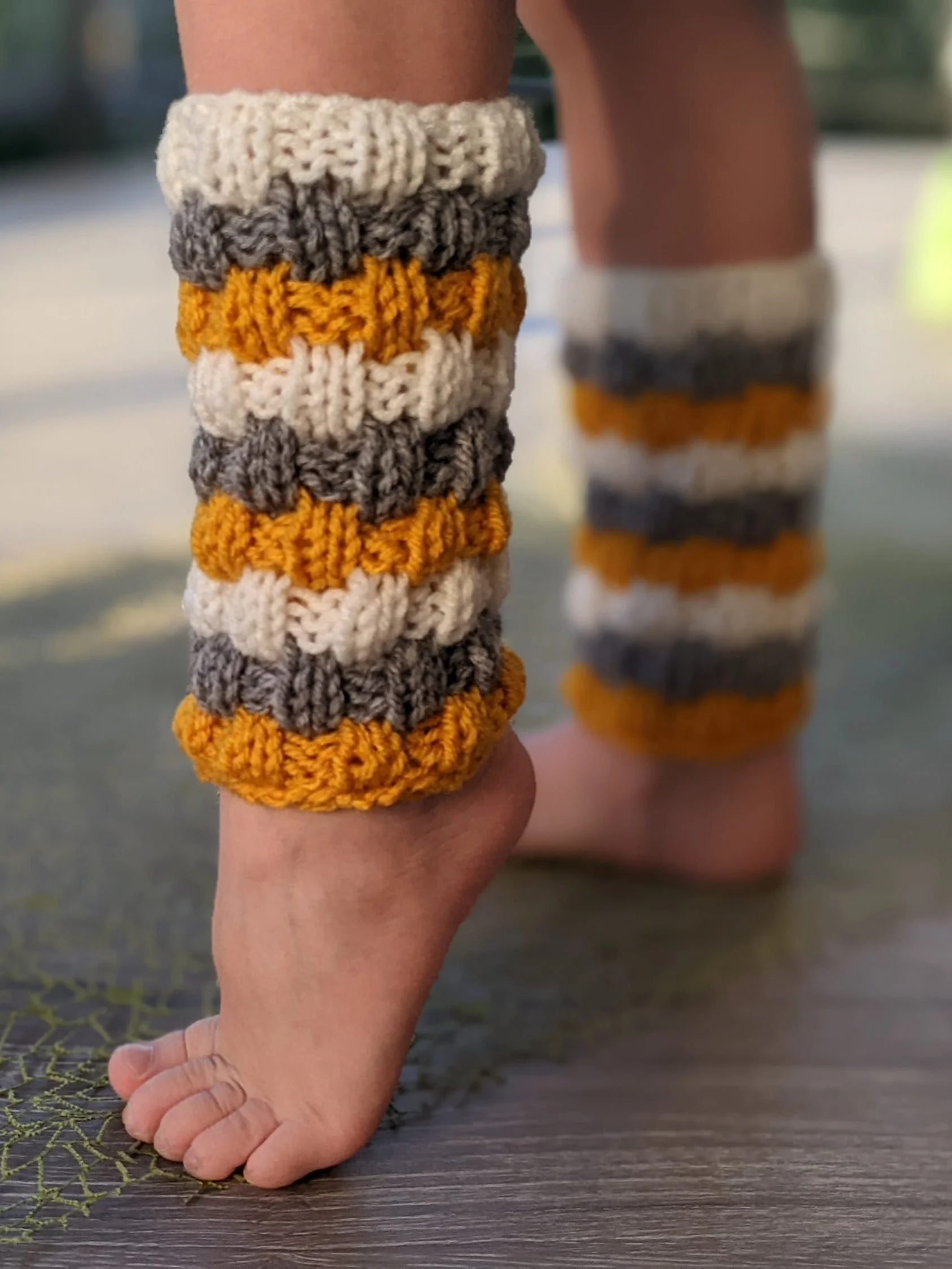 Baby Knit Leg Warmers Pattern: 12-24 Months product image (5)
