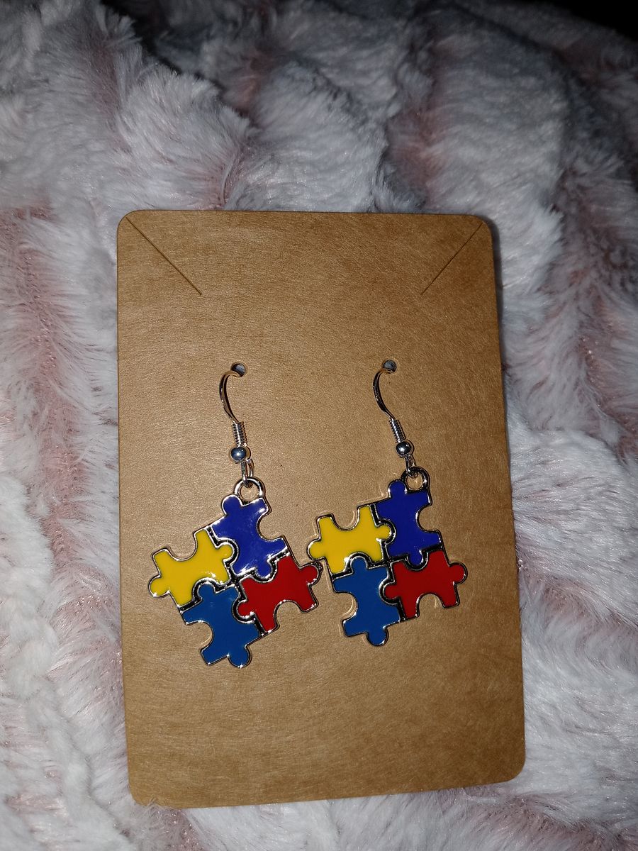Boss momma autism awareness earrings(puzzle) product image (1)