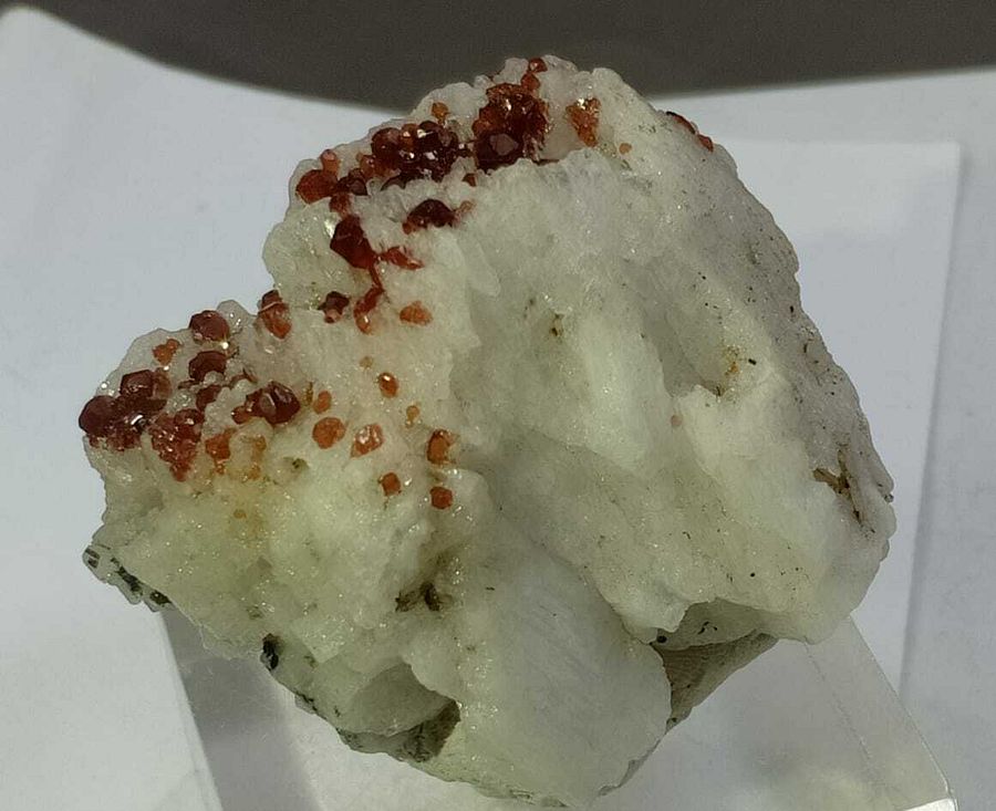 GARNET SPECIMEN ORANGE BROWN COMBINED WITH BLACK TOURMALINE AND ALBITE, 50 GRAM product image (5)