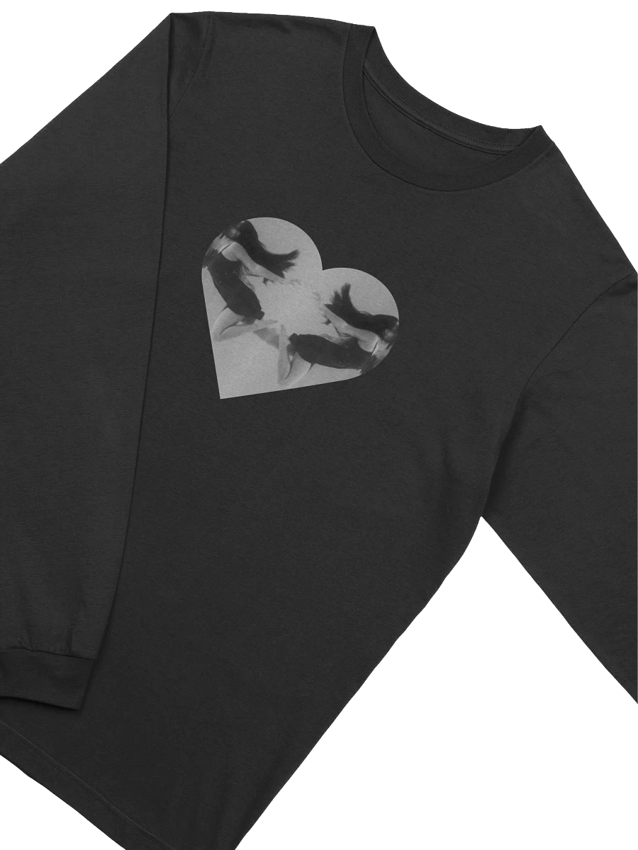 Enamored Heart Long-Sleeve product image (8)