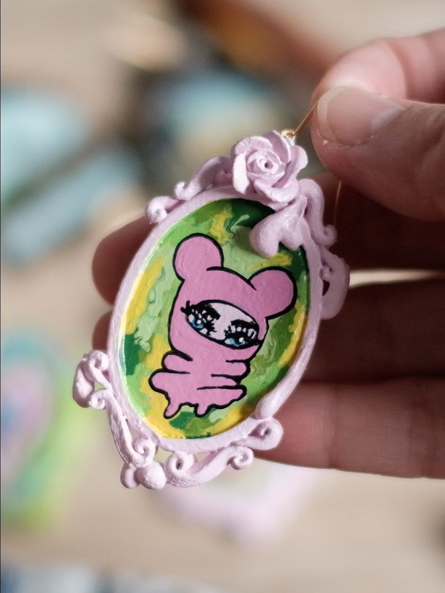Ryla Collab Mickey Girl Earrings product image (3)
