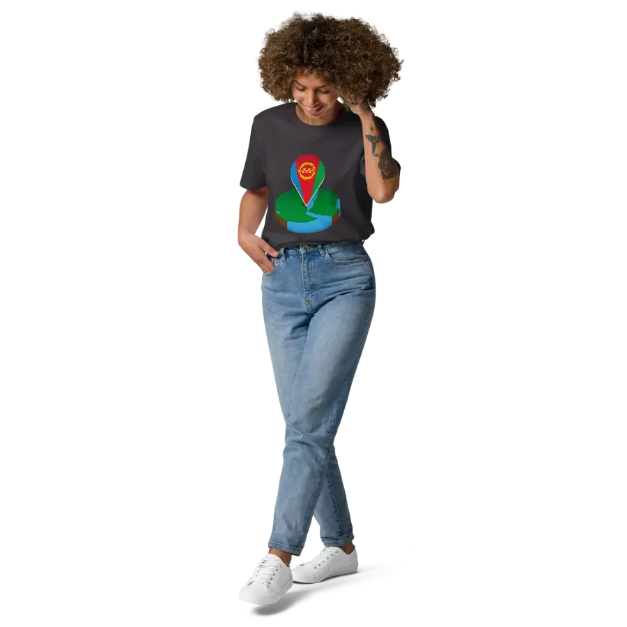 Globetrotter Emblem Organic Tee product image (143)