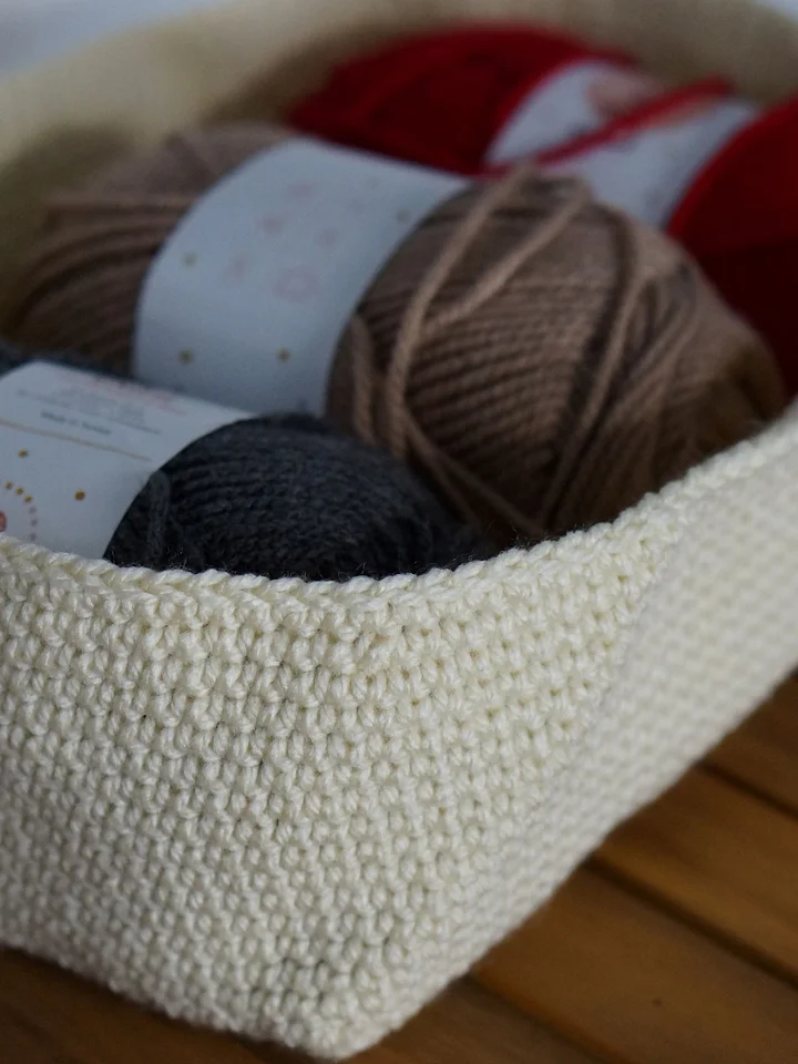 Rectangular basket crochet pattern product image (1)