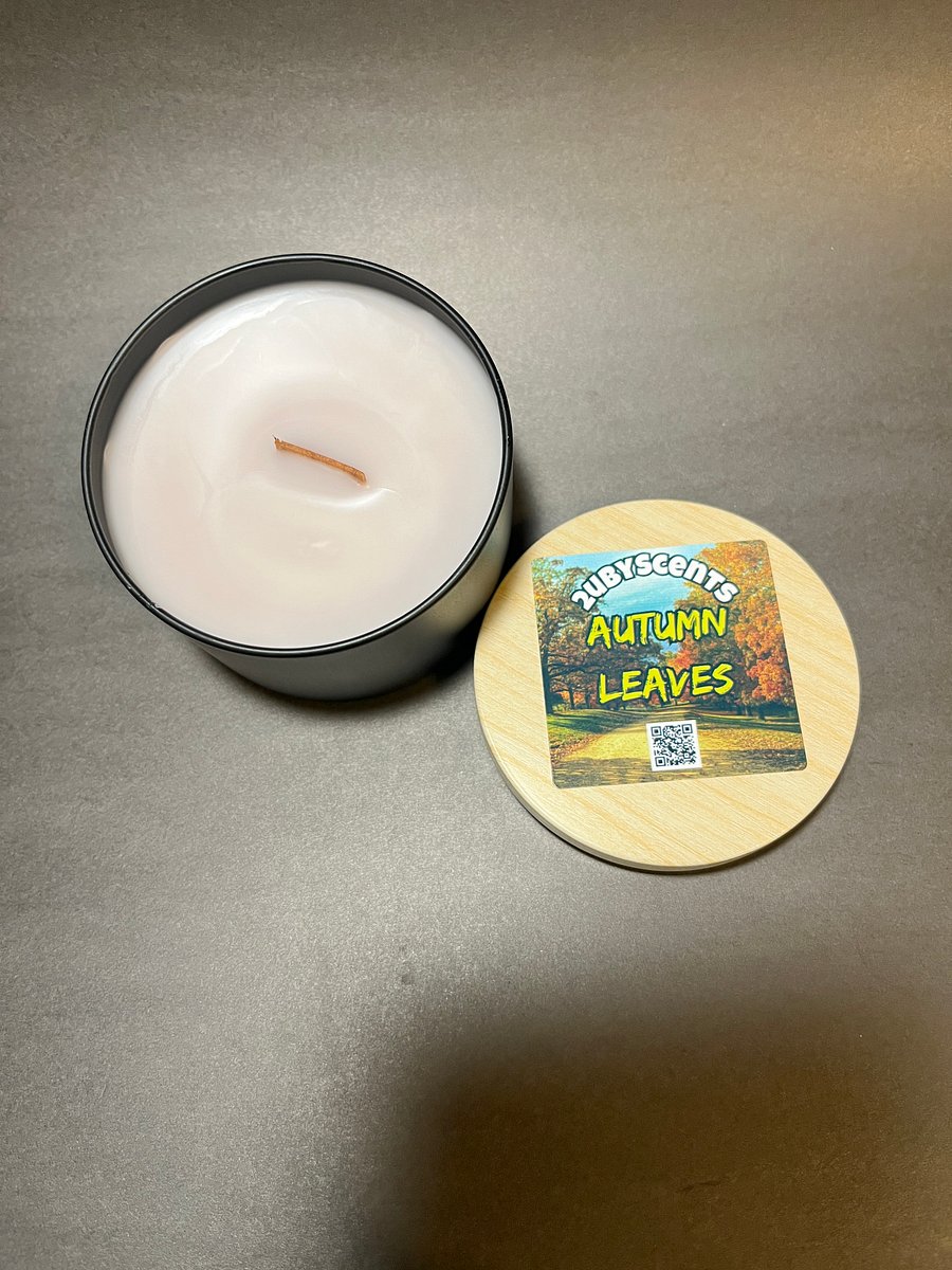 Autumn Leaves Scented 8. oz Candle product image (2)