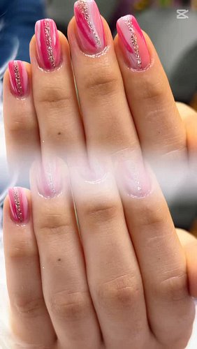 —————-Ginmarc beauty——————💎✨💅💅💅##nailsdesigner#manicurarusacombinada#manicurasemipermanente#nailsart💅#opigelcolor #uñassemipe...