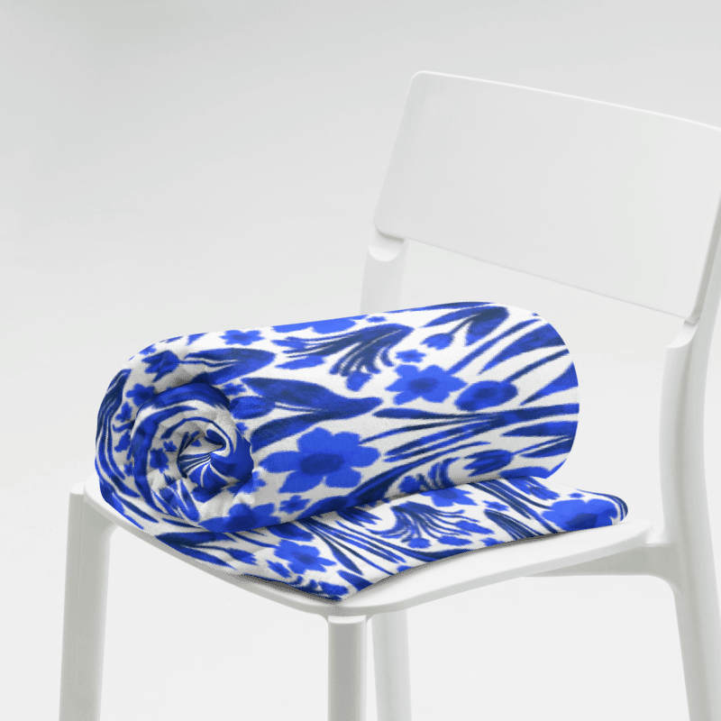 Spring Garden in Royal Blue on White – Elegant Floral Throw Blanket product image (10)