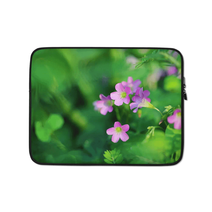 Petals and Pads 13 & 15 Inch Laptop Sleeve - Stylish & Protective Case for MacBook & Laptops product image (1)