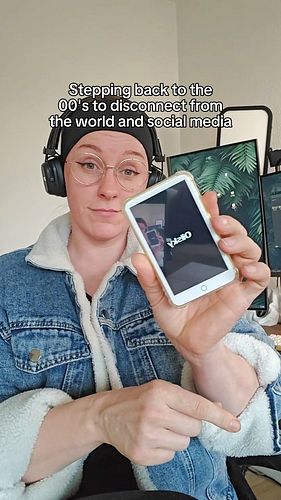 the 00's was a simpler time

by being a content creator, streamer, freelancer and/or everyday human being, you are in contact...