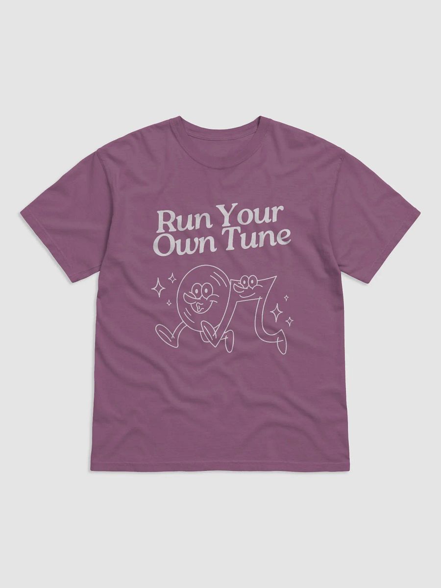 Run your own tune Smiley Tee product image (11)