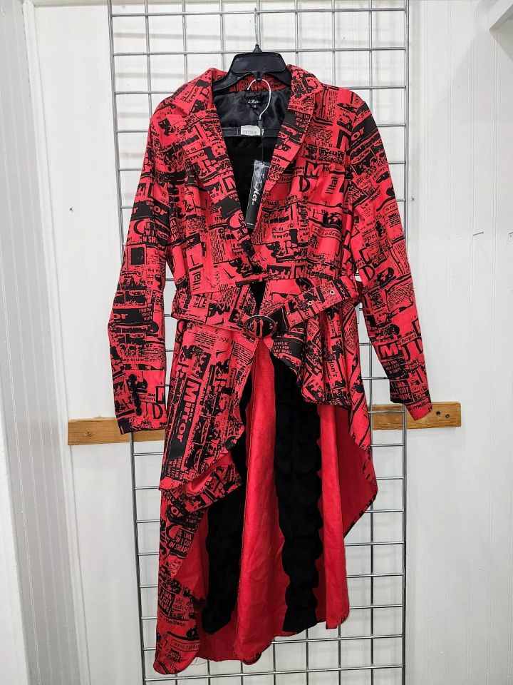 XL Red Newspaper print Jacket Top product image (1)