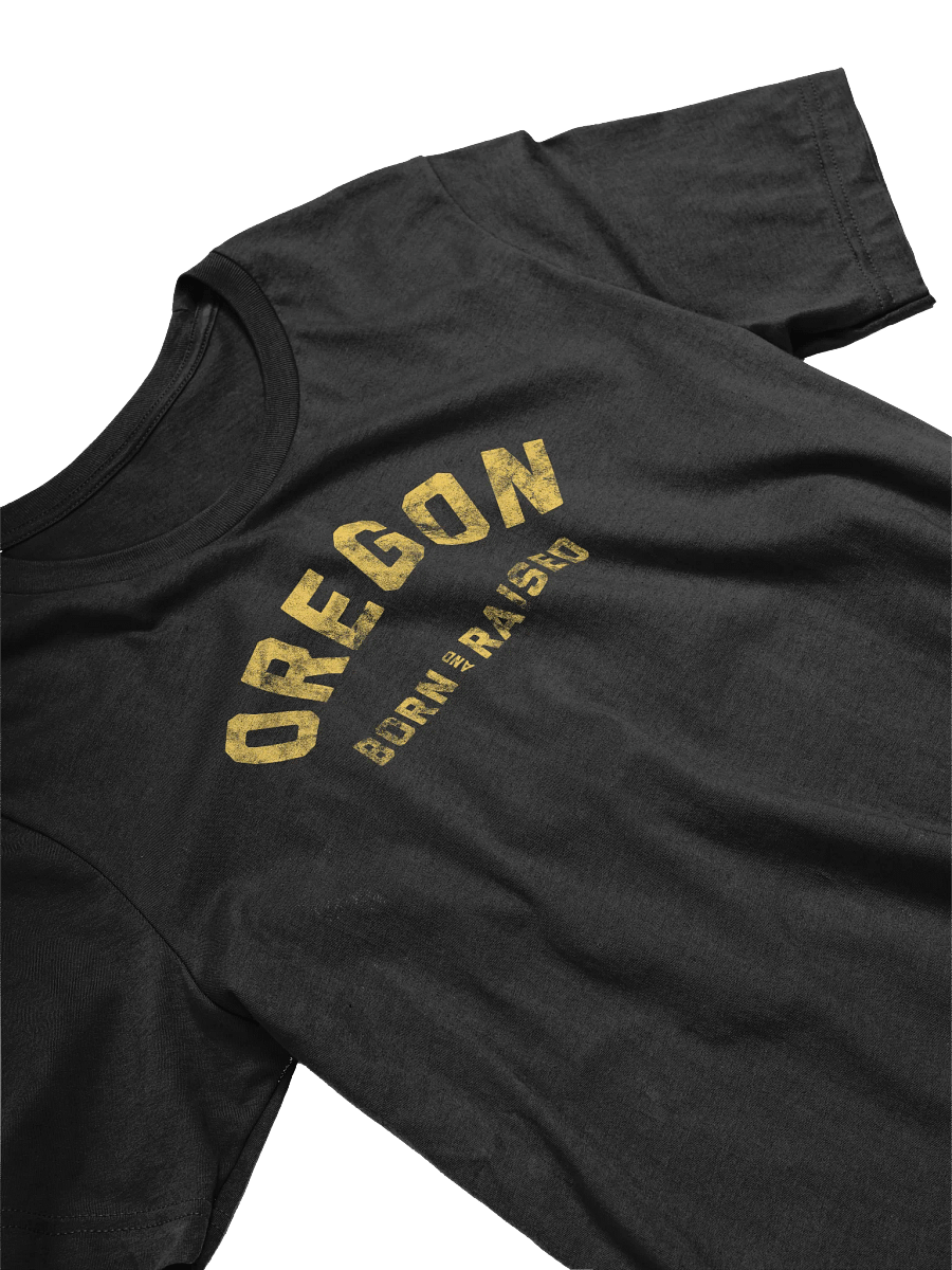 Oregon Born and Raised T-Shirt product image (2)