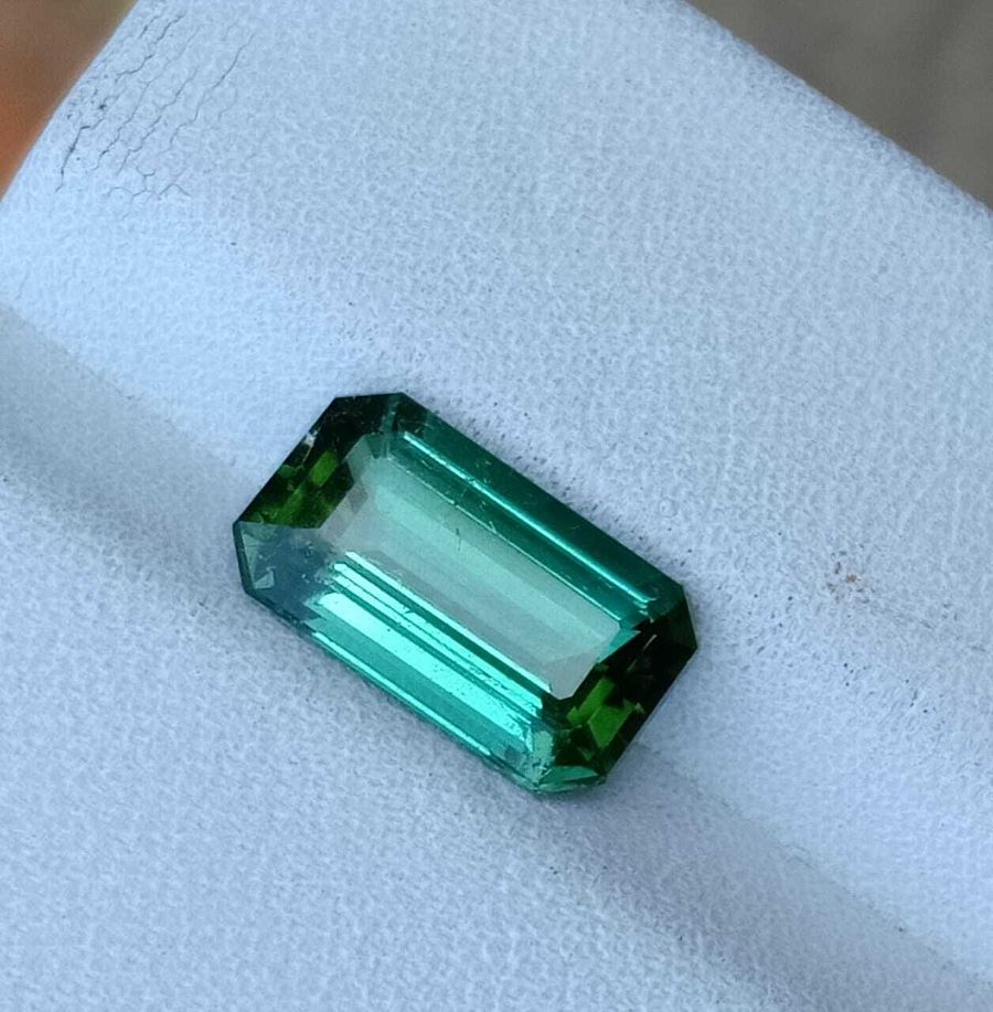 TOURMALINE LOOSE GEMSTONE GREEN COLOR EMERALD CUT FROM AFGHANISTAN, 2.45 CARAT product image (4)
