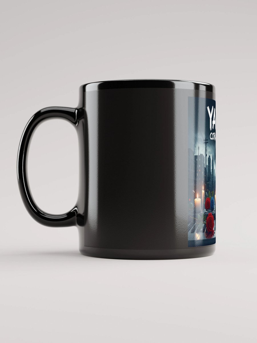 Taza negra brillante THEMIKAKINGWEAR Yadira Corazon Roto Desing product image (11)