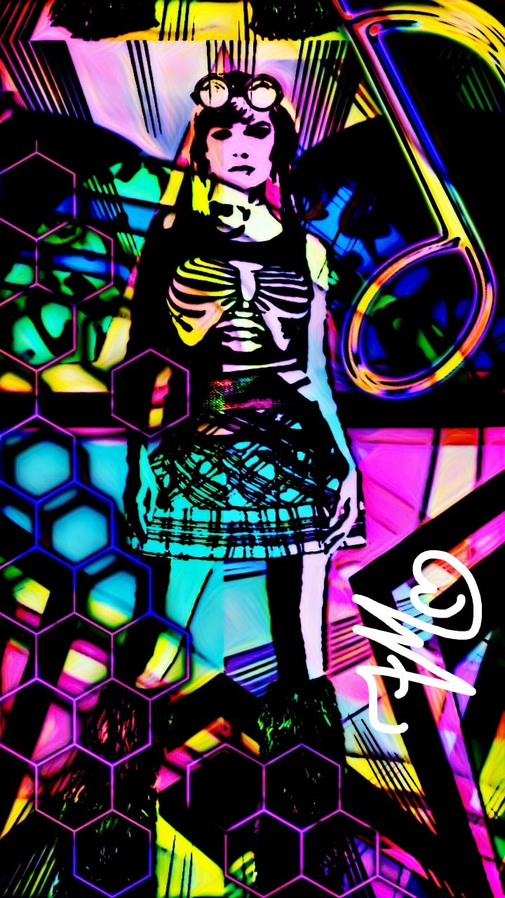 PrettyRaveGirl product image (1)