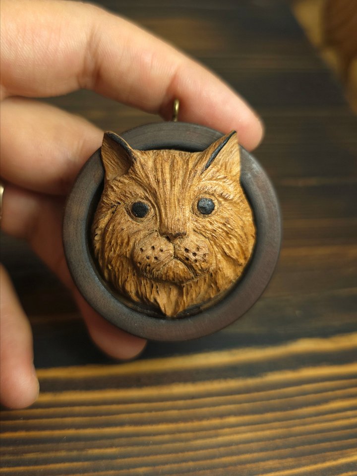 Wooden Cat Pendant product image (1)