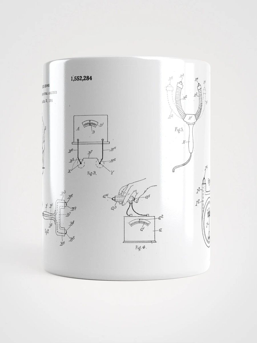Dossa patent mug product image (5)