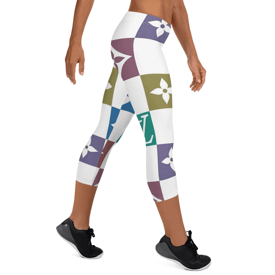 Capri Leggings – Luxury Logo Print for Sophisticated & High-End Style product image (9)