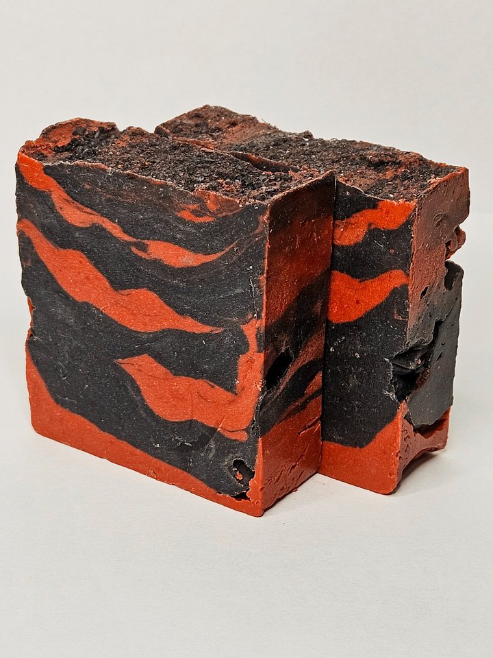 Dagaron Blud – Handmade Patchouli Soap with Orange, Cedarwood & Vanilla product image (1)