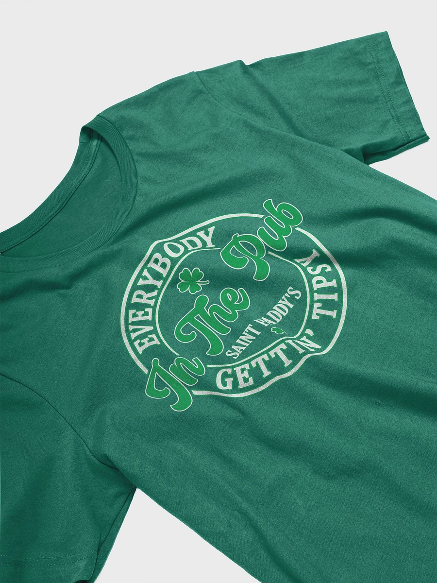 Everybody In The Pub Getting Tipsy! ☘️ Supersoft T-shirt with Vintage-Feel Print product image (5)