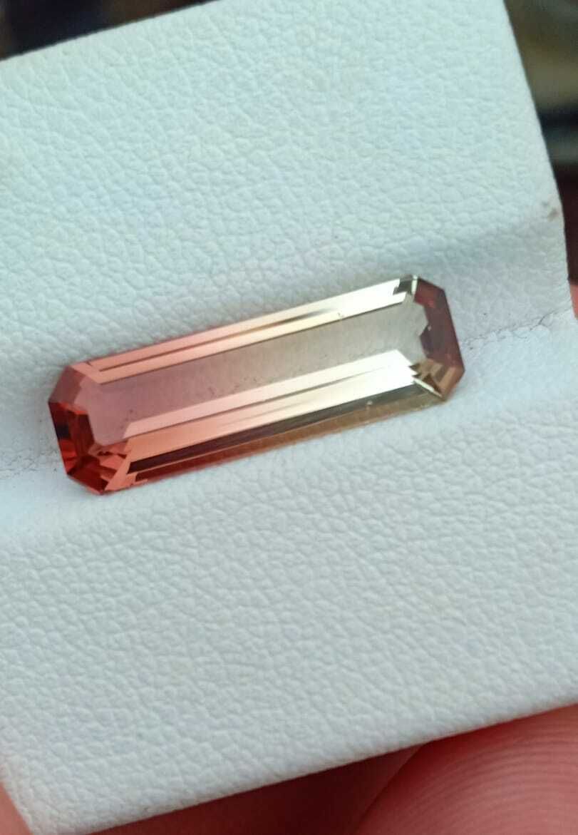BI-COLOR AFRICAN TOURMALINE VVSI GRADE LOOSE GEMSTONE EMERALD CUT, 3.90 CARAT product image (4)