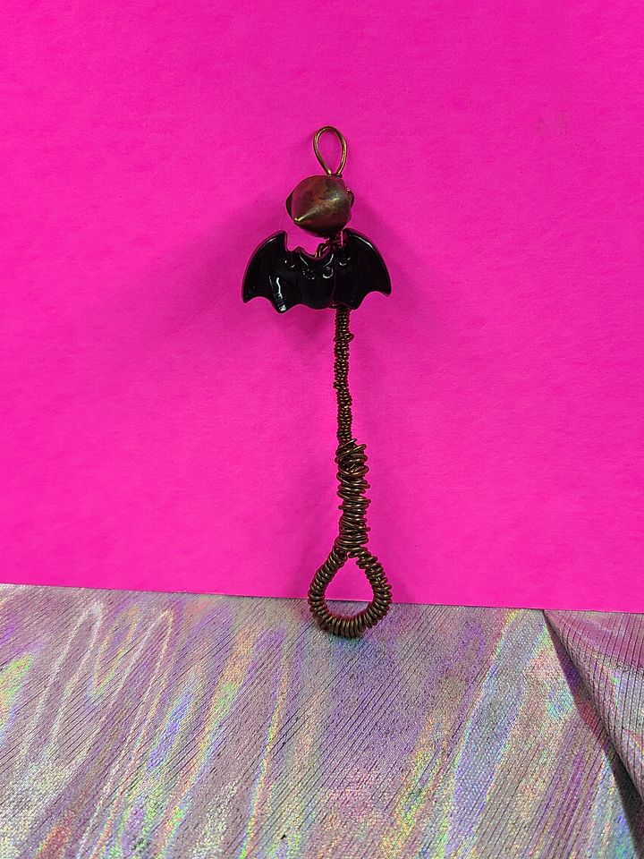 Hard Kandi Bat Handmade Bubble Wand - wire wrapped pendant product image (1)