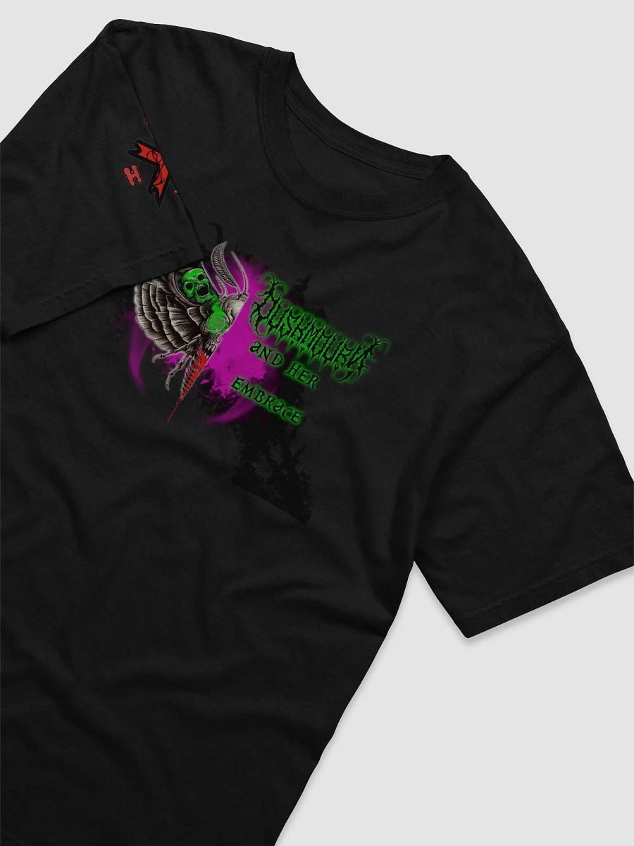 Duskmourn and Her Embrace. product image (3)