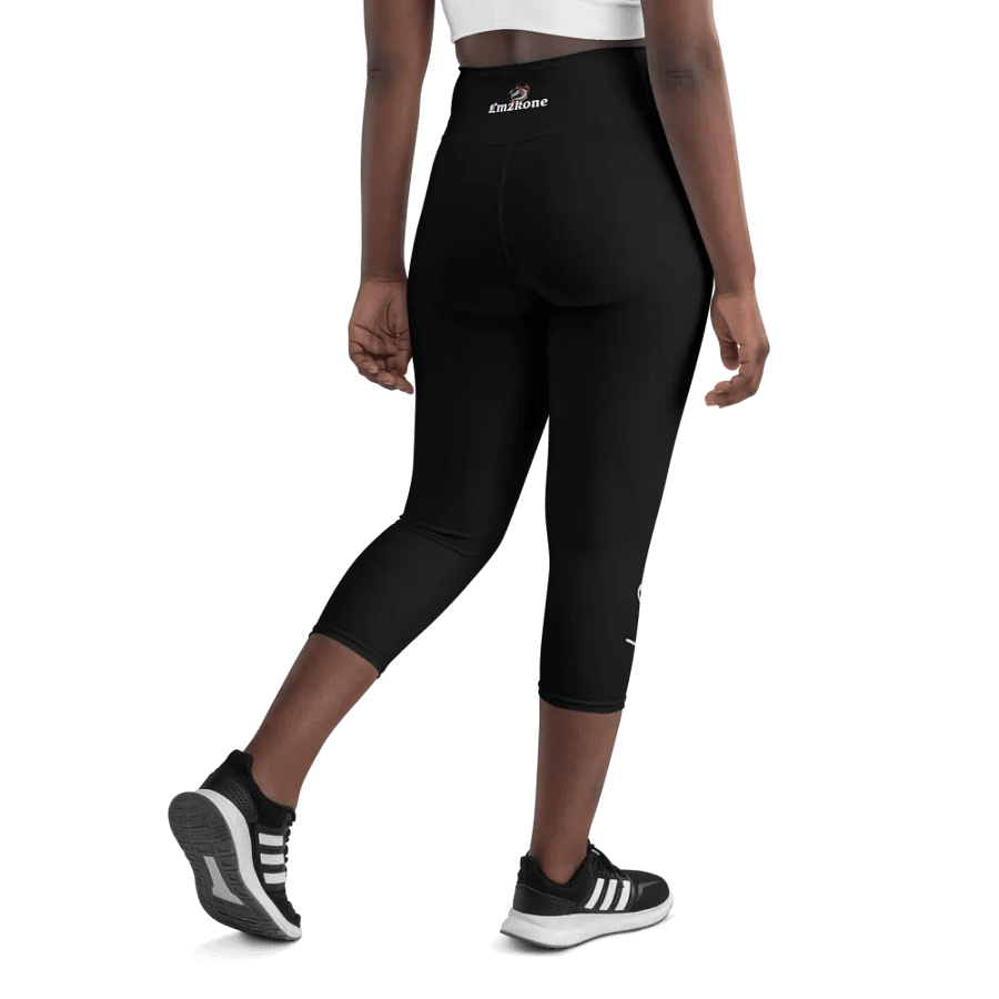Lm2kone Script Yoga Capri Leggings product image (9)