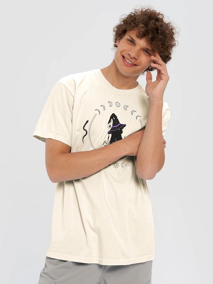 Witchy Cat & Moon T-Shirt product image (66)