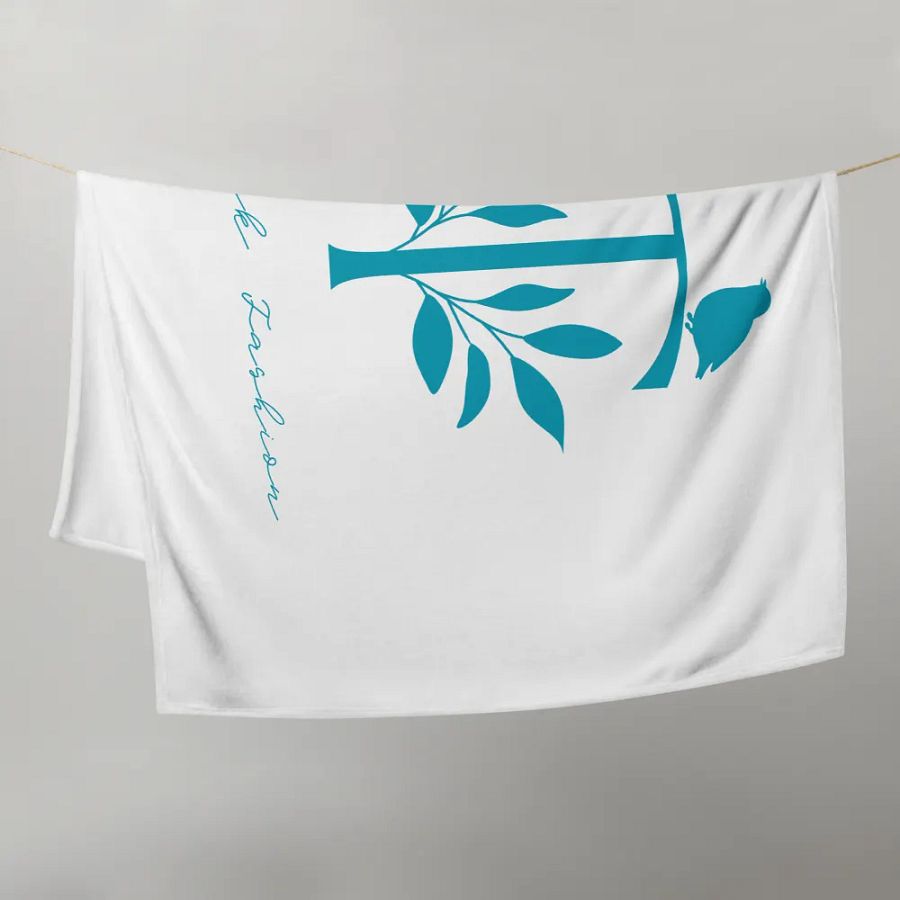 Fashionable Throw Blanket product image (10)