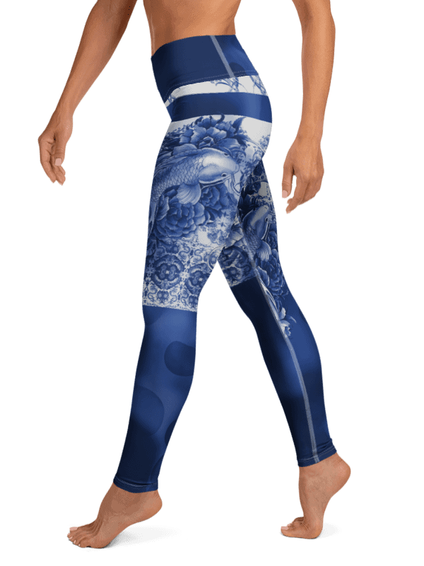 Koi-Porcelain-yoga leggings product image (5)