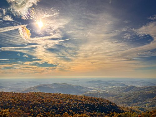 Another lovely mountain getaway trip this weekend.
.
.
.
.
.
.
.
.
.
.
#mountain #blueridgemountains  #shenandoahnationalpark...