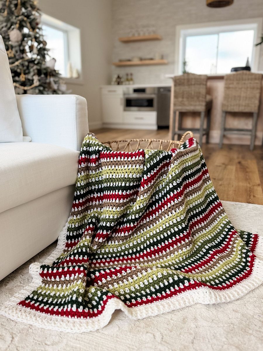 Holiday Weave Blanket Crochet Pattern product image (7)