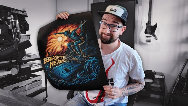 Video thumbnail