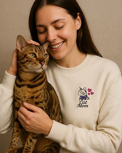 🐱 The perfect gift for all Cat Moms. ✨

Personalize your embroidered sweatshirt with your cat's breed. 💙

🎁 Get 10% off your ...