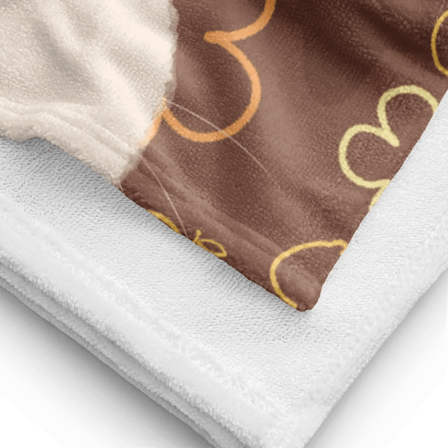 Peeking Maru Bath Towel product image (5)