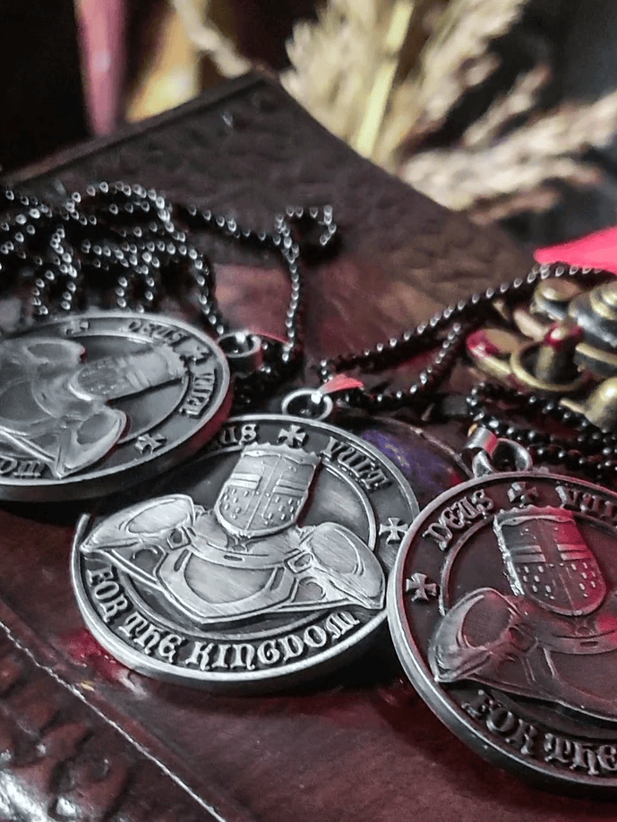 The Armored Kingdom For the Kingdom Necklace product image (2)