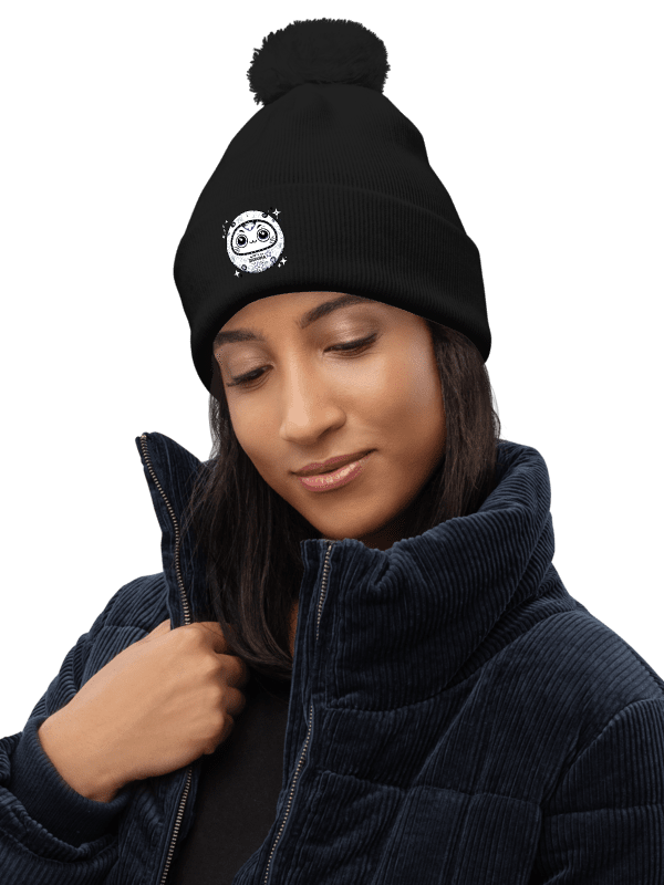 WORLD OF DARUMA Pom-Pom Beanie product image (9)