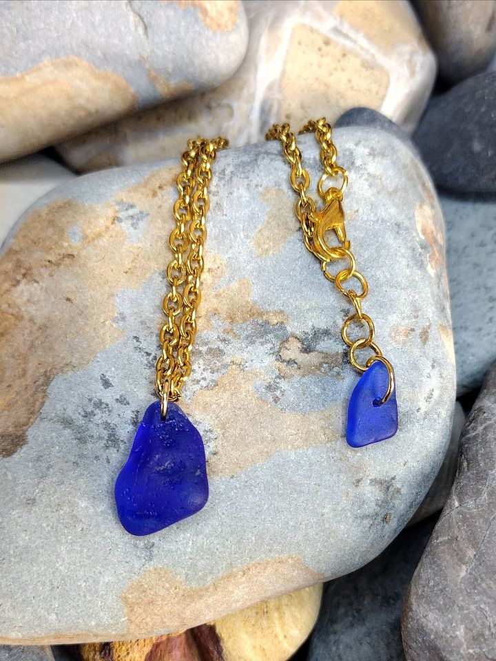 Sea glass necklace product image (1)