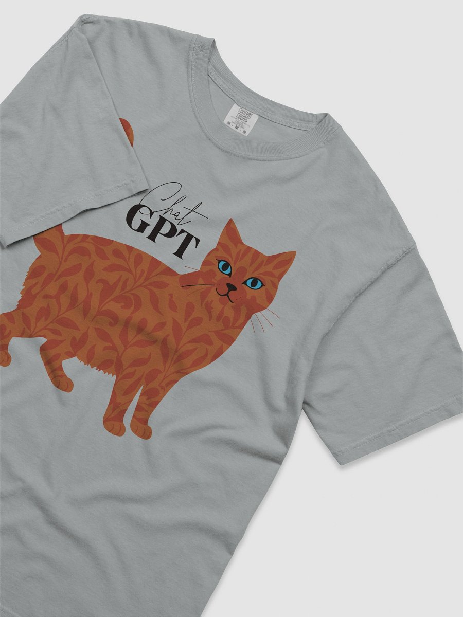Leafy Feline Comfort Tee product image (3)