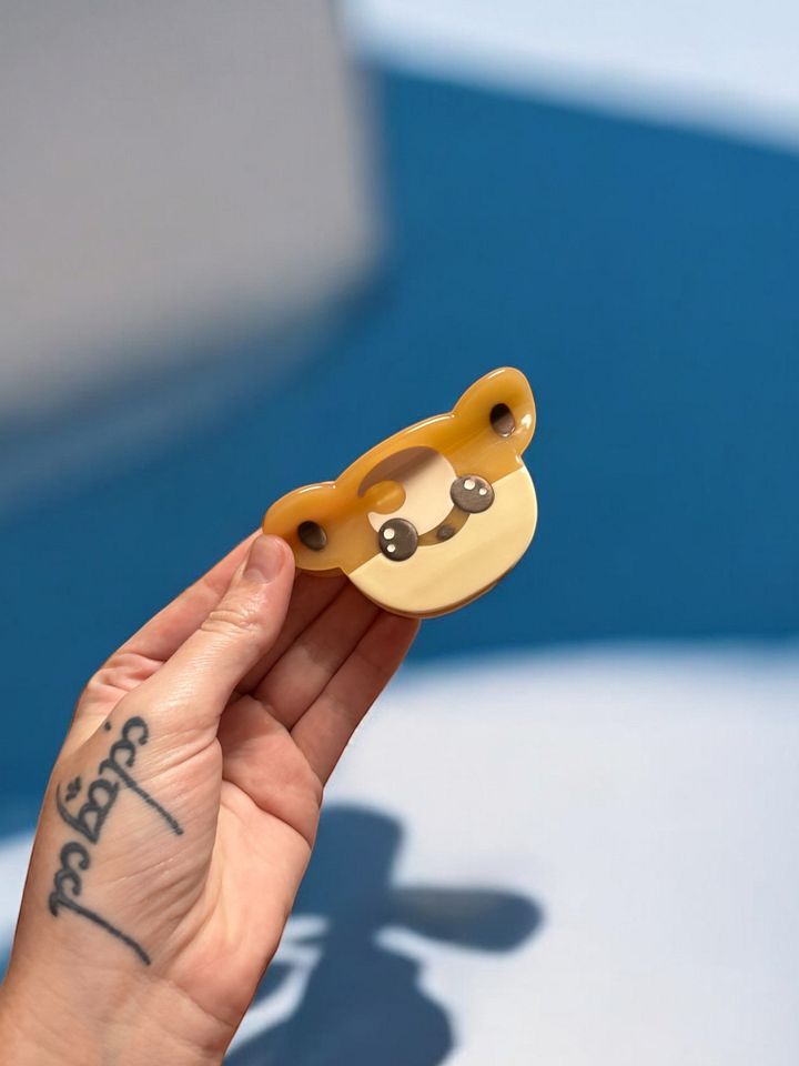 *PRE ORDER* Teddiursa Hair Claw product image (1)