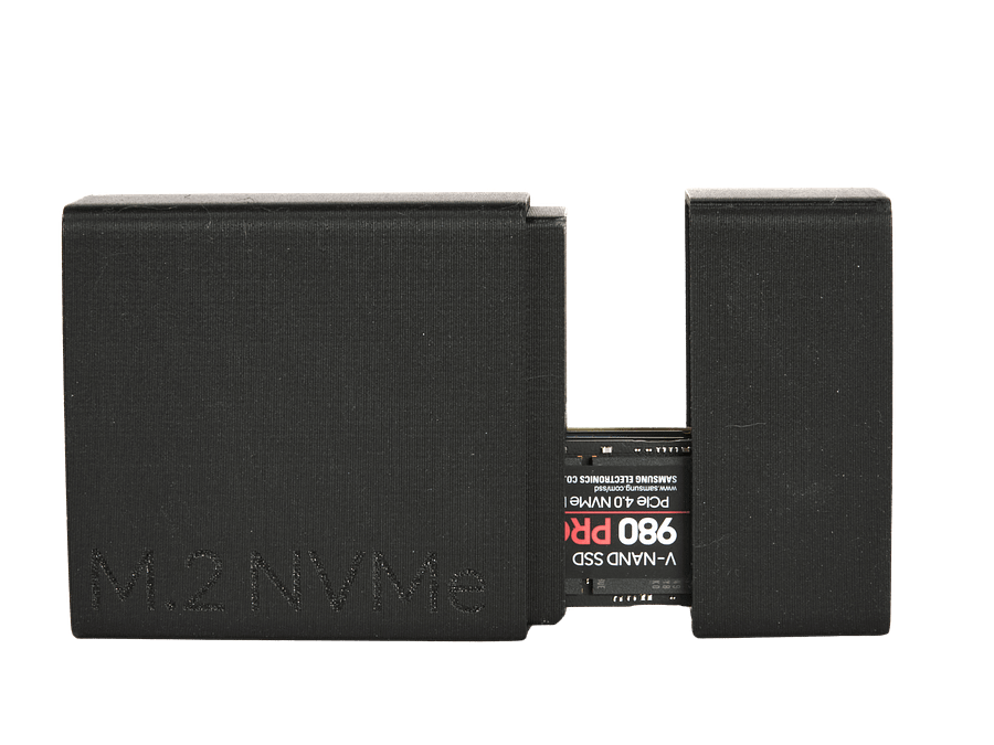 HomeLab Gear 8x NVMe Holder product image (5)