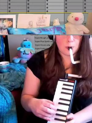 Oh, You'd like a Melodica Solo when we looping with Ableton??!! Here you go!! ✨👀 Live in about 2 hours on www.twitch.tv/jazzvke!!