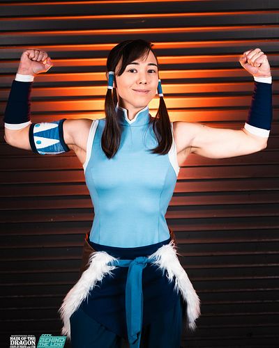 My physique has one advantage. And it’s not in fitting into everyday clothing XD

📸 @geekbehindthelens 

Hair of the Dragon 2...