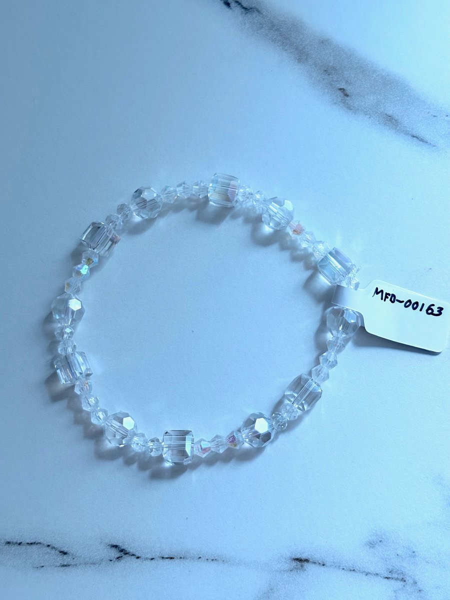 Handmade 7.5" Crystal Bead Stretch Bracelet | Coastal Charm Jewelry by Monique Faella Designs™ | MFD-00163 product image (4)
