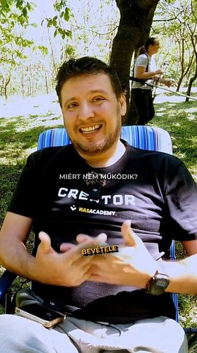 Miért Hibázik a Méhész 30 Éve? 😱 

#méhészet #méhész #méhészetitippek #modernméhészet #méhészetifejlesztés #m...