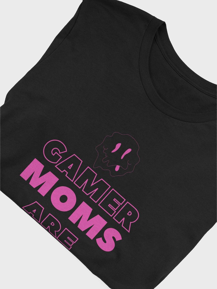 gamer moms are hot tshirt product image (5)