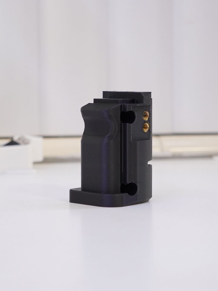 RigJunkie A6100 / A6400 HDMI Handle product image (1)