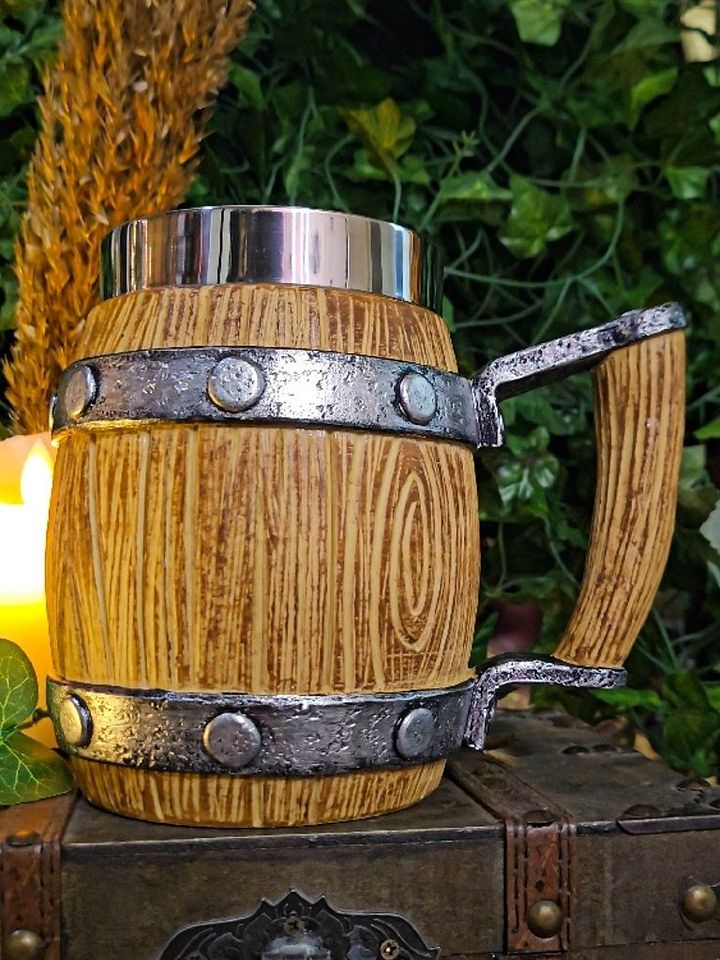 The Armored Kingdom Tavernlords Barrel Mug product image (1)