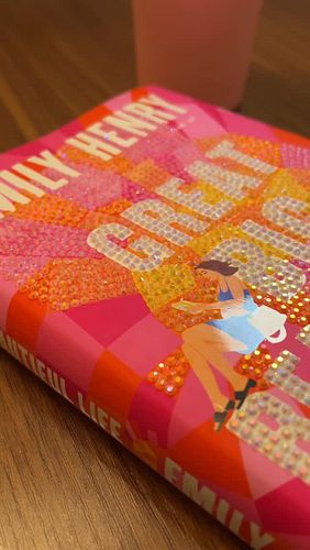 puttin’ in more werk on this great big beautiful book💖

#emilyhenry #greatbigbeautifullife #books  #bookstagram #bookclub